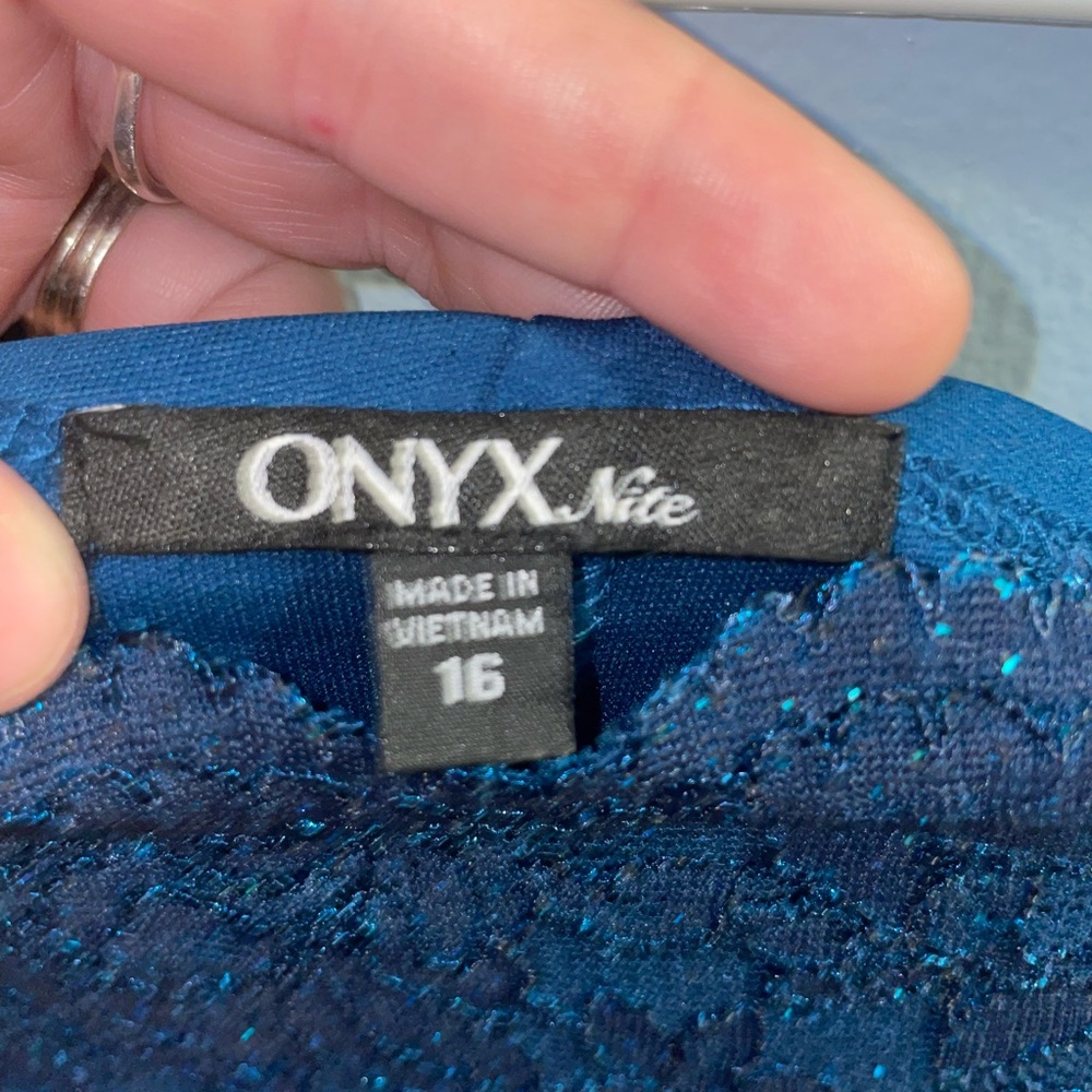 Off The Shoulder Simi Formal - image 2